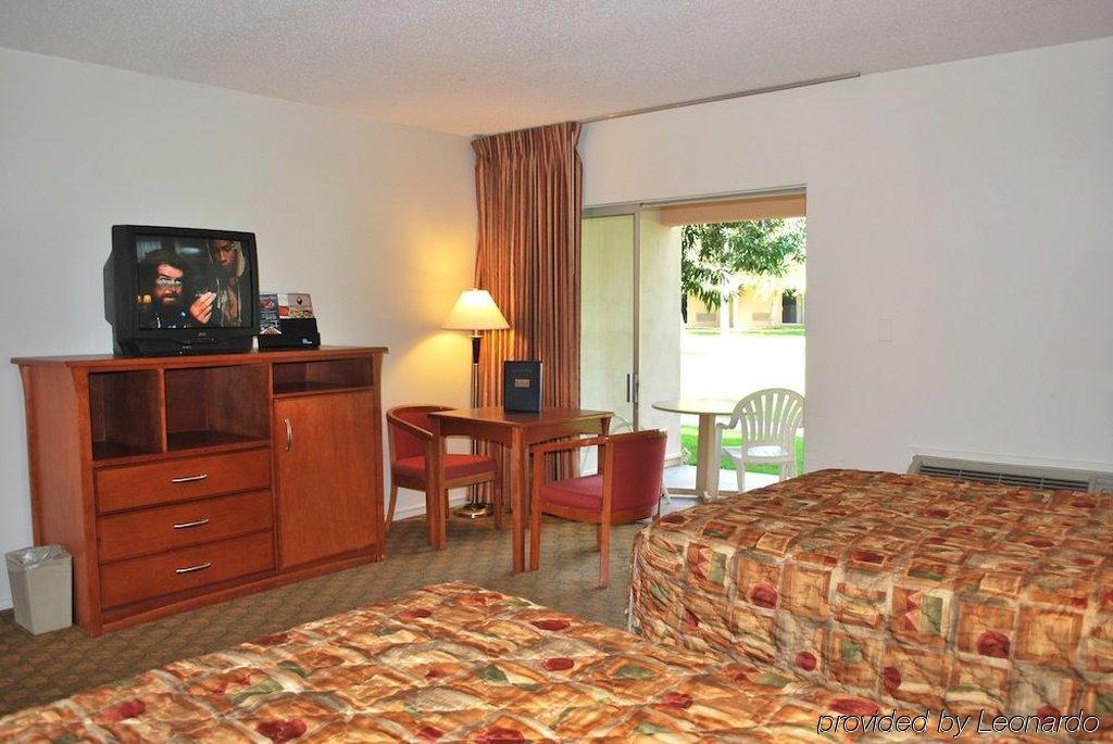 Windemere Hotel & Conference Center Mesa Room photo