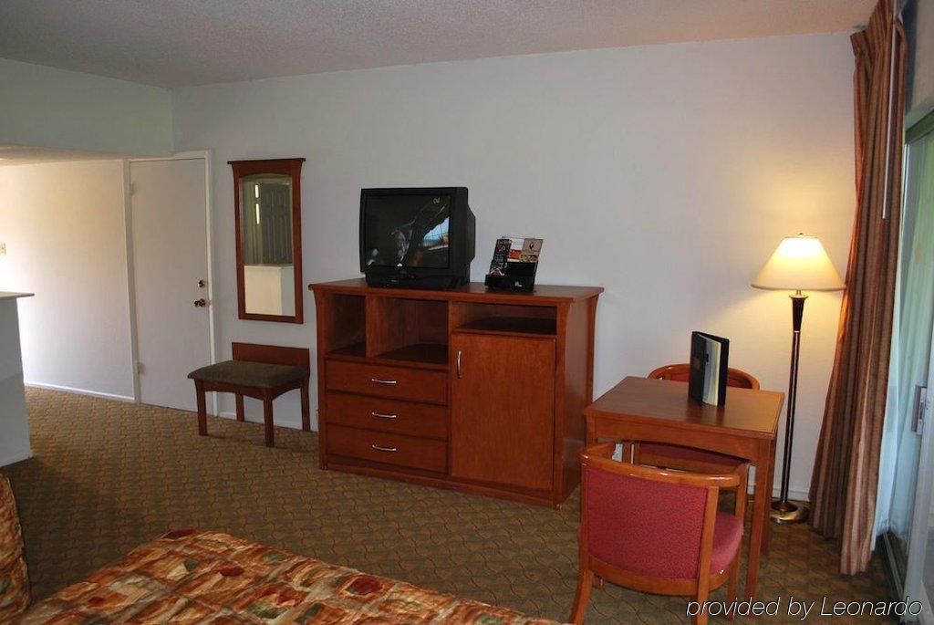 Windemere Hotel & Conference Center Mesa Room photo